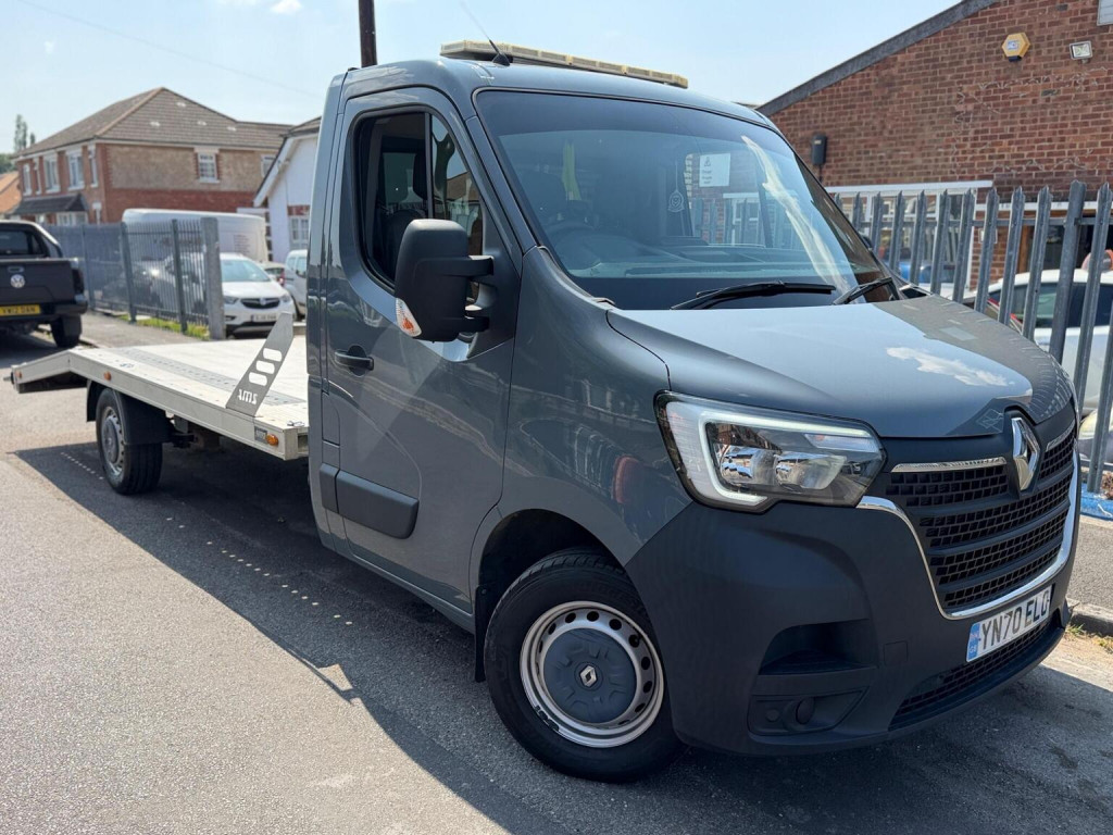 2021 Renault Master