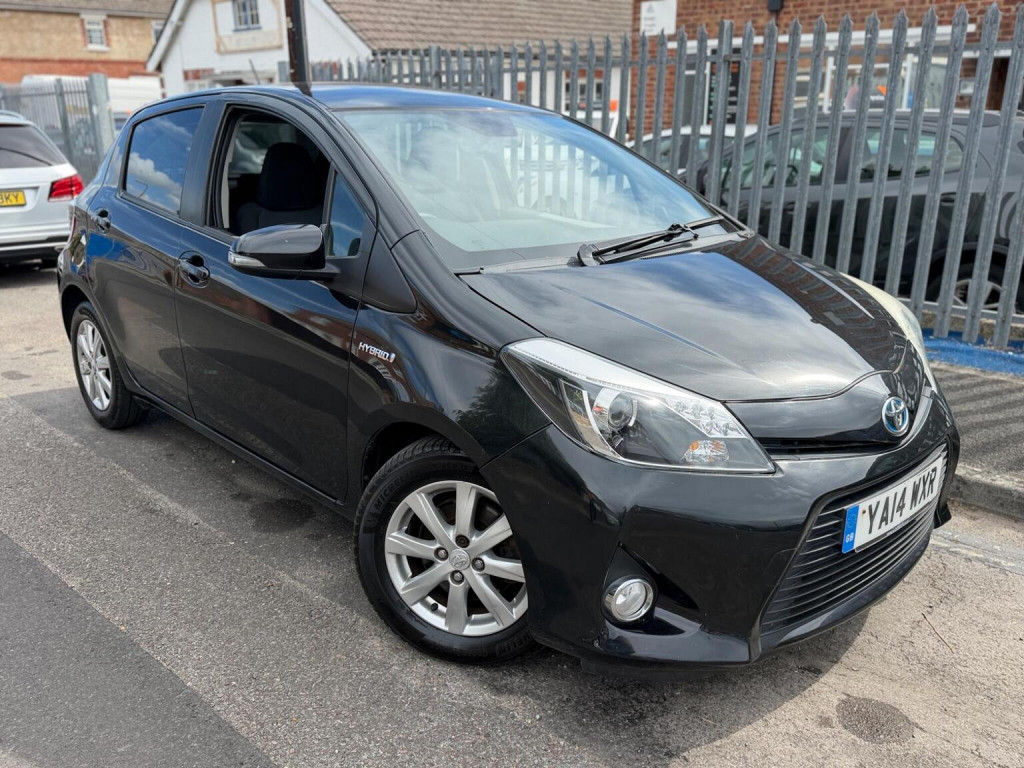 2014 Toyota YARIS